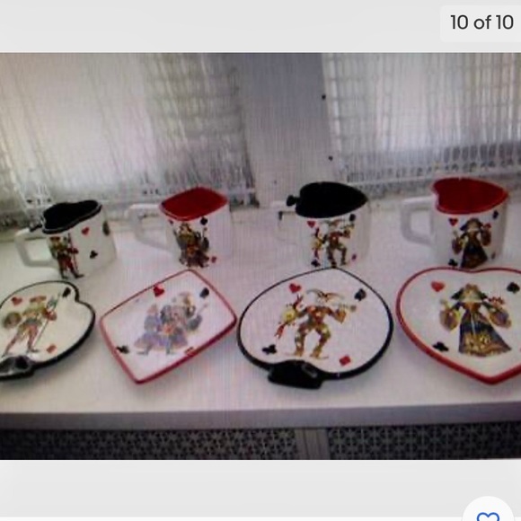 Beautiful, Rare, Large 8-pc  King of Hearts Cups and Saucers - Picture 15 of 15